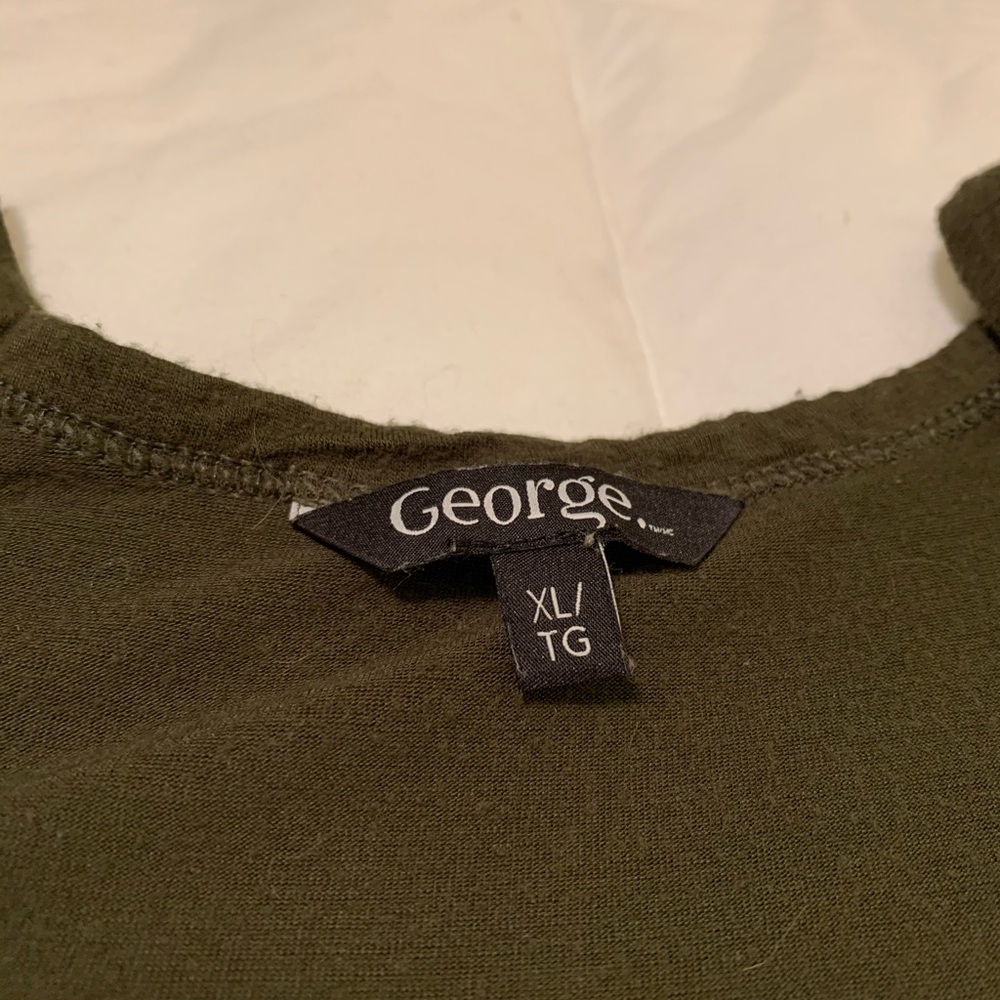 Dark Green Tank - Picture 3 of 3